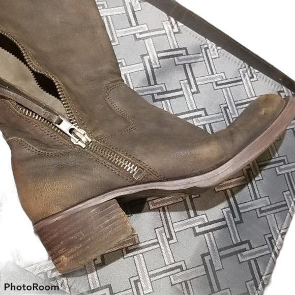 Lucky Brand Shoes - LUCKY BRAND Gray Leather Boots (Size Womens 8M)